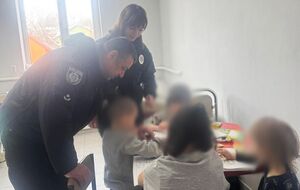 Батькам дітей теж оголосили підозру