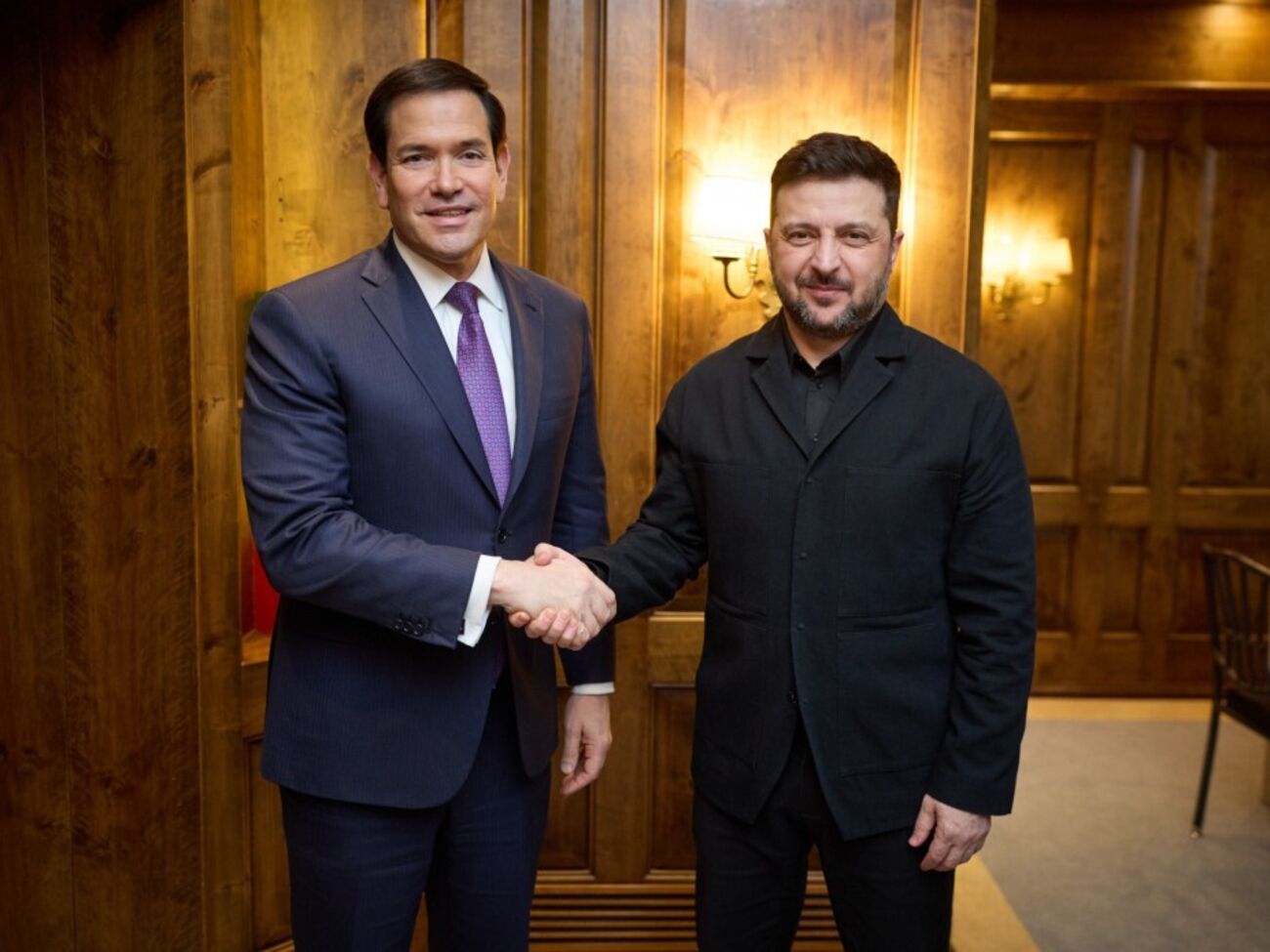 Зеленский и Рубио обсудили, как можно помочь Украине с ракетами для ПВО, отметили в ОП