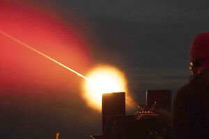 США применили сверхсекретную лазерную систему Пентагона в Техасе, сообщили СМИ