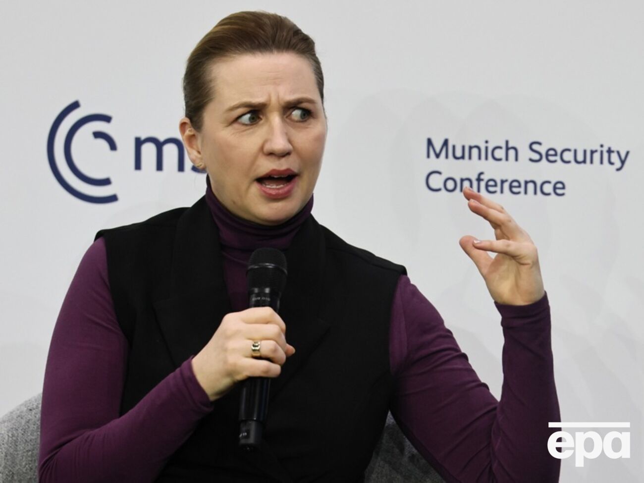 Фредериксен призвала дать Украине то вооружение, которое ей нужно