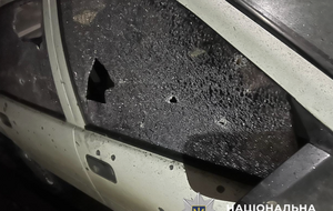 Из-за взрыва повреждения получил автомобиль