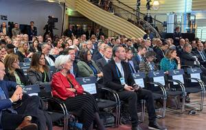 В конференции по безопасности в Мюнхене принимают участие главы государств и правительств, министры, дипломаты и руководители крупнейших компаний