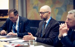 Яценюк предложил предоставить союзникам перечень помощи, необходимой для защиты украинской энергетики