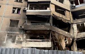 Значних руйнувань зазнав багатоквартирний житловий будинок