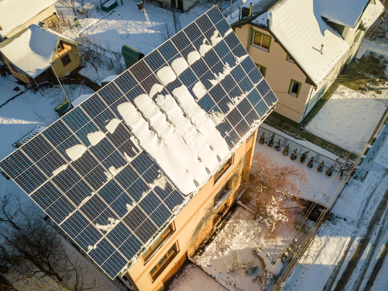 Енергію, згенеровану з поновних джерел 2022 року, оплачено на 67%, зазначив Конеченков