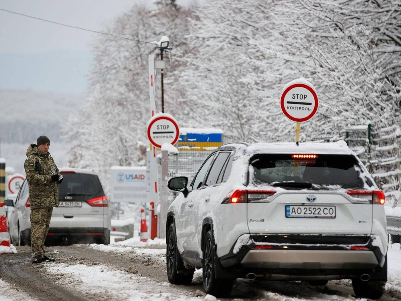 По будням с 9.00 до 16.00 машины пропускать не будут