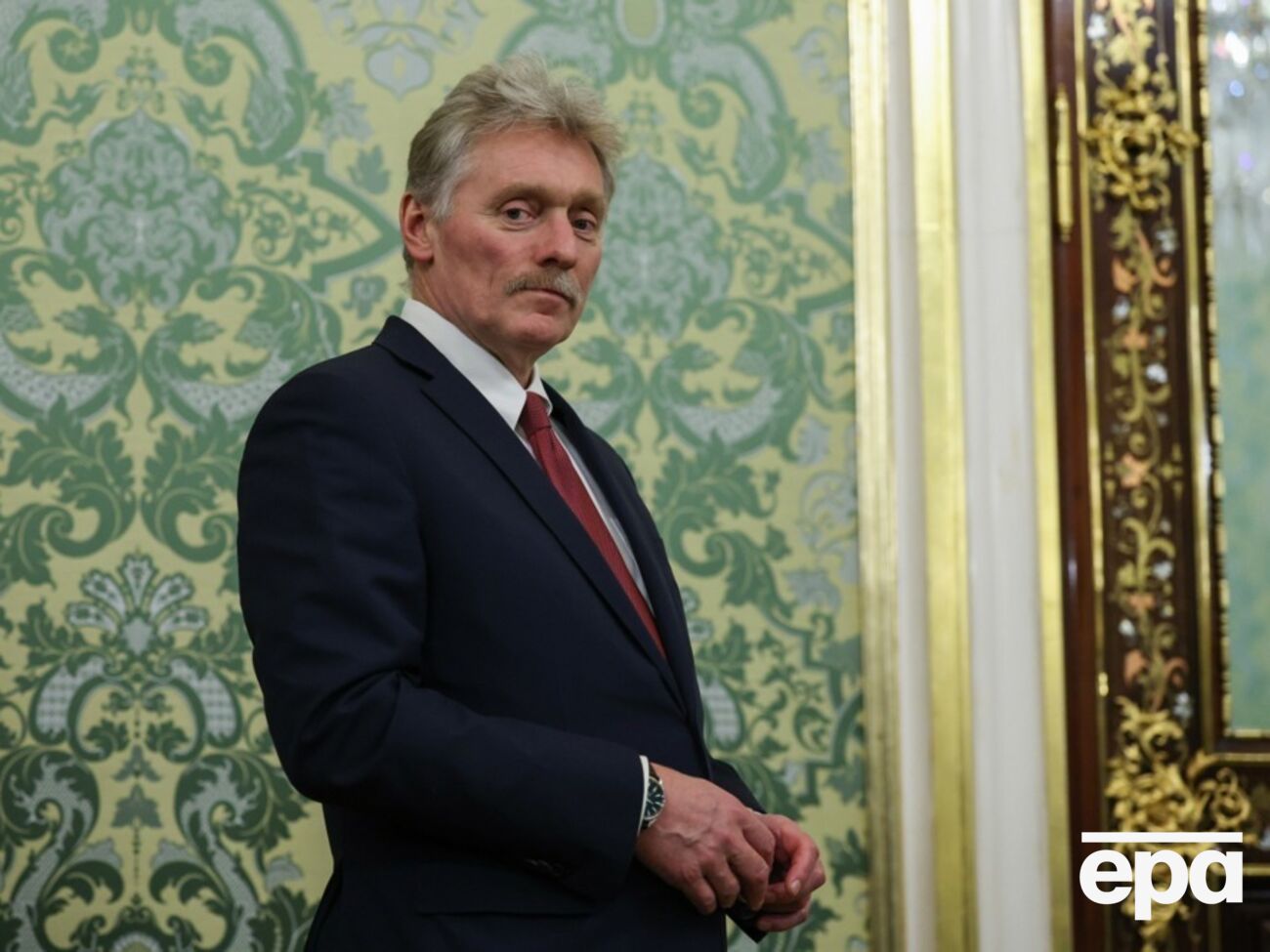 На переговорах снова будут обсуждаться территории, заявил Песков