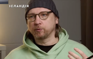 Петров, как известно, имеет "явно какие-то больные фантазии на тему секса"