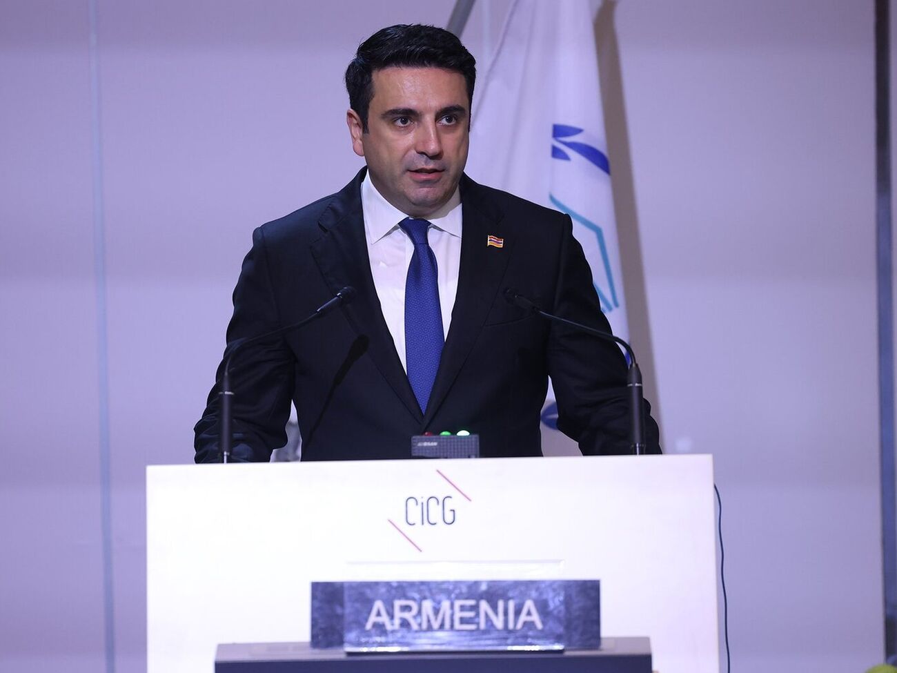 Симонян озвучив офіційну позицію Єревана