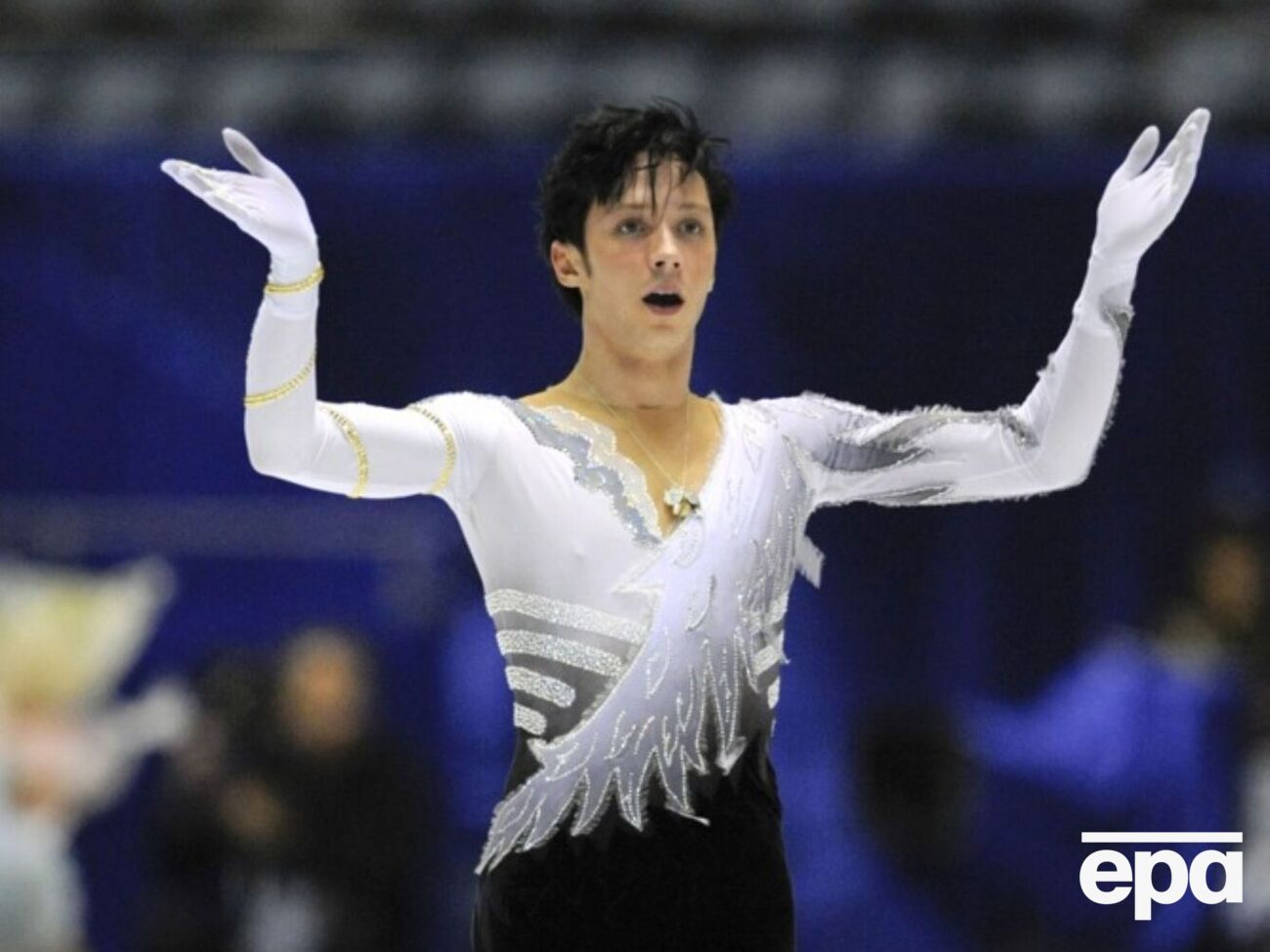 2019 року Вейр тренувався під пісню українського гурту Kazka "Плакала"