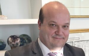 Нас будут "качать", угрожать, обманывать. Если бы все было так просто, война не длилась бы 12 лет