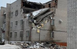 Будівля частково обвалилася