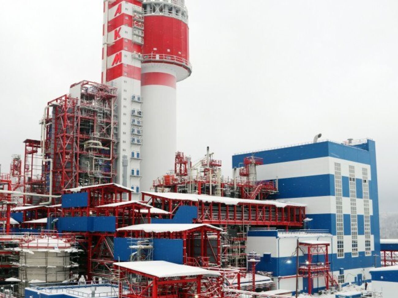 СБУ вдарила дронами по одному з найбільших російських заводів із виробництва вибухівки