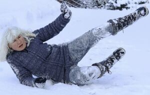 Лучше противогололедные средства использовать послойно