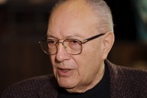 Злотник: Как профессионал, как вокалист, как музыкант, как человек, интеллигент до мозга костей. Вот это – Магомаев