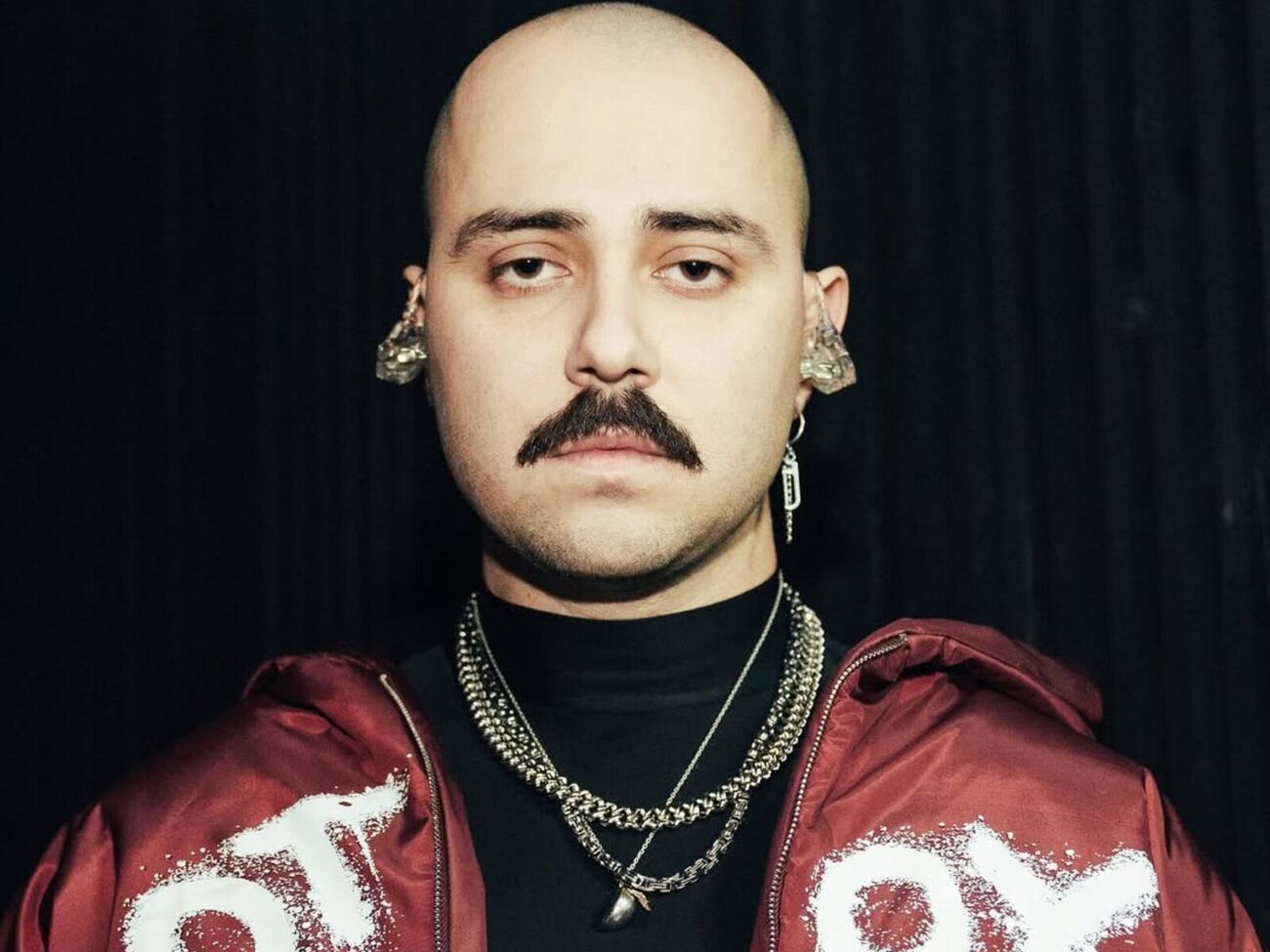 Артист назвал коммунальщиков "х...есосами"