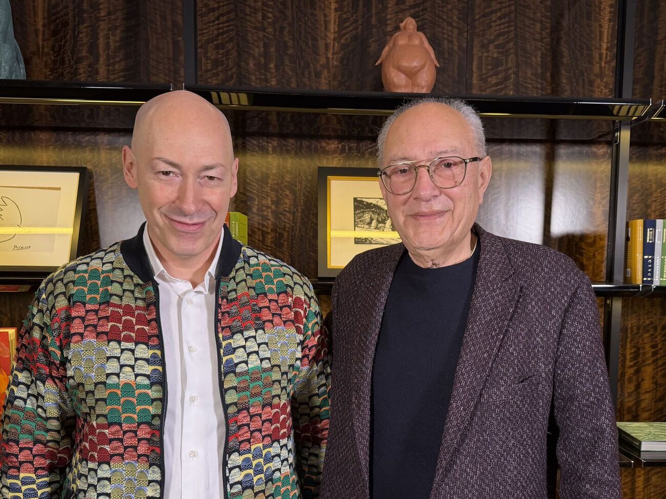 Злотник рассказал Гордону, что клиентами агентства, которым он управляет, являются практически все звезды украинской сцены