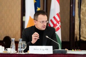 Венгрия отвечает на остановку нефтепровода "Дружба", заявил Сийярто