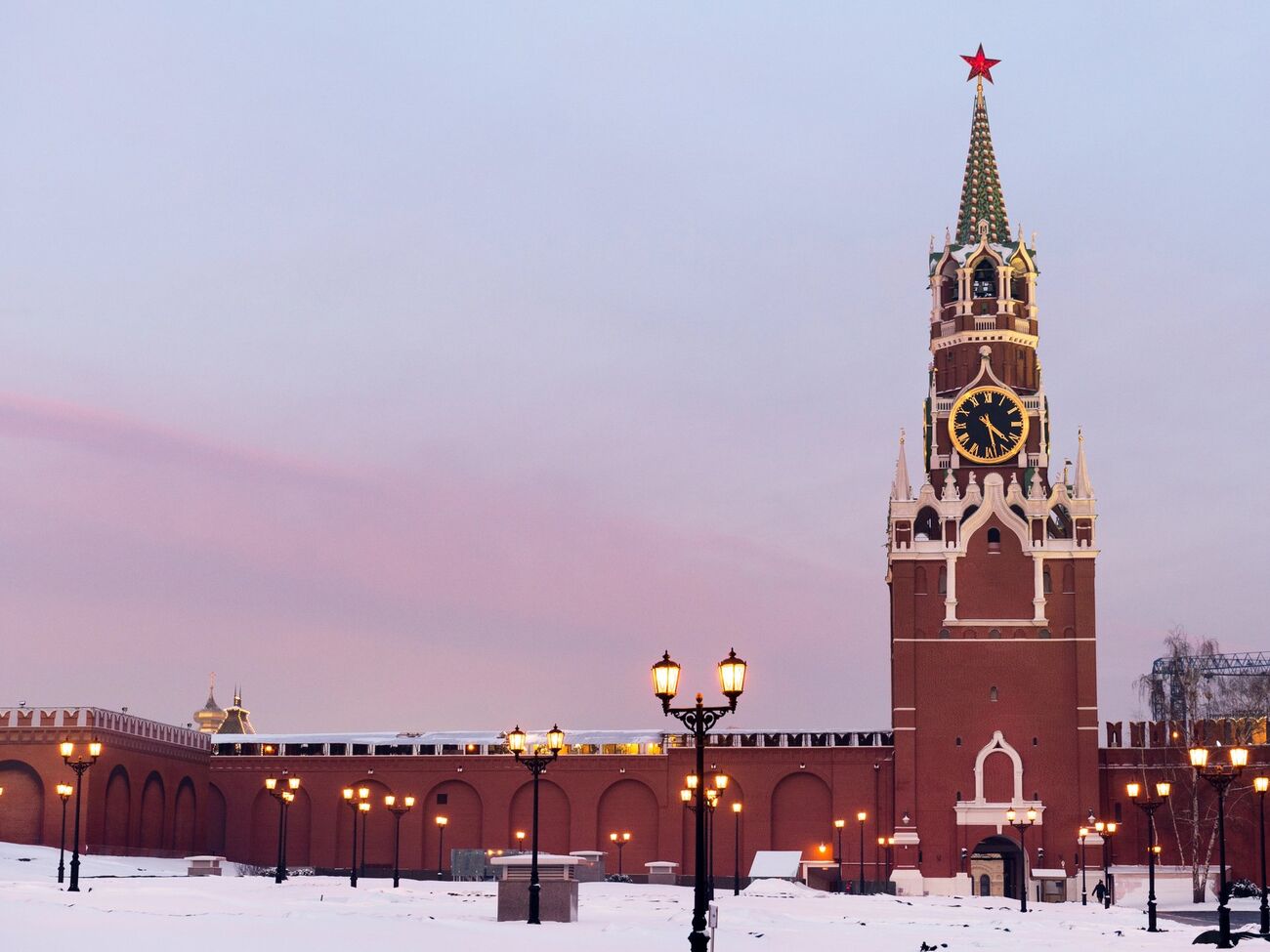 Дефіцит консолідованого бюджету РФ 2025 року зріс більше ніж удвічі