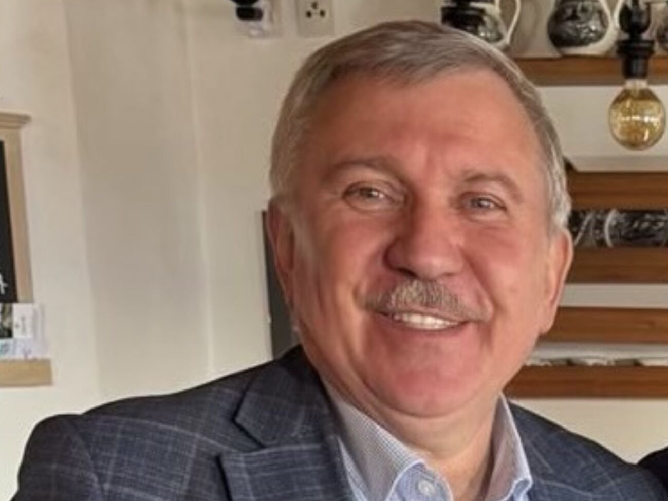 Венгрия может получать любую нефть и логистику. Но Орбан хочет именно российскую – и по "Дружбе"