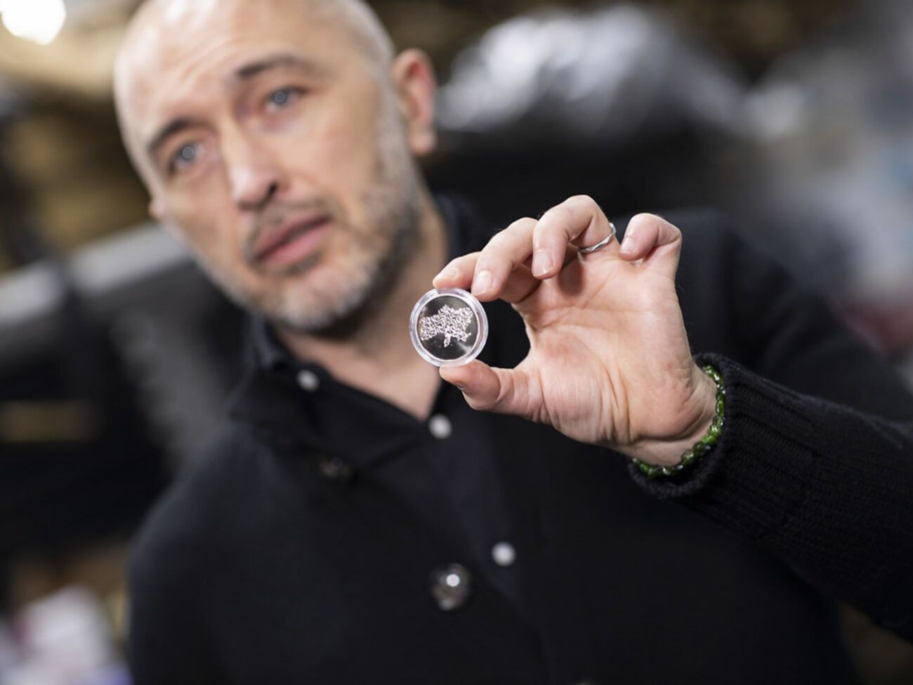 Через хакерів Нацбанк зупинив продаж монет