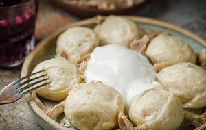 Галушки имеют вкусную начинку