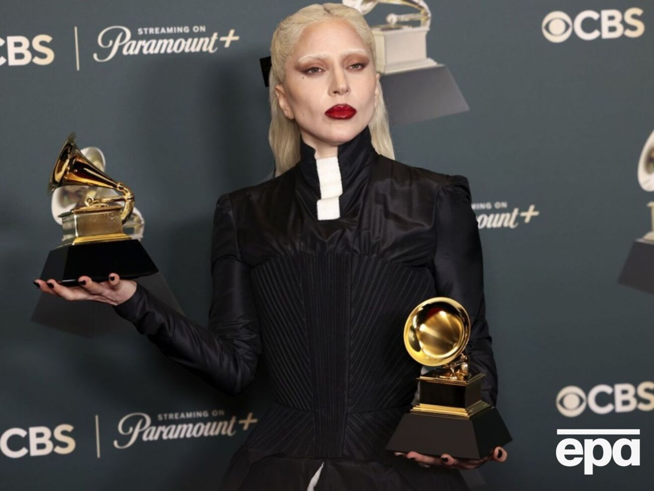 Леді Гагу нагородили одразу двома статуетками "Греммі 2026"