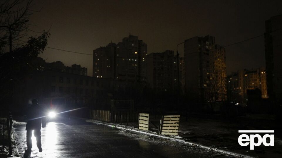 РФ и дальше бьет по энергетике