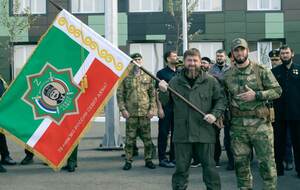 Боевики "Север-Ахмат" готовятся к захвату прибыльных предприятий в Токмаке