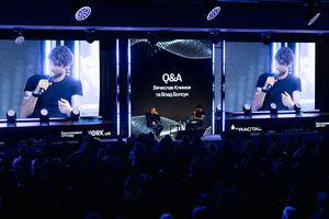 За словами автора, книжка містить управлінські алгоритми, які допомагають структурувати роботу з людьми і процесами