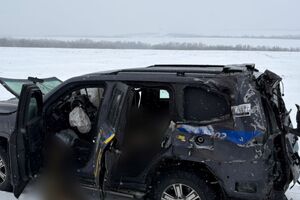 "Ланцет" ударив в автомобіль поблизу села Середній Бурлук