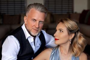 За словами Бєльської, коли 12 років тому вона починала стосунки з Мухарським, то одразу попередила його про свій вибір