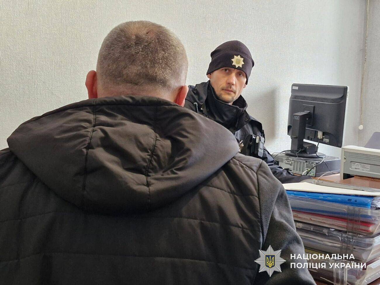 Задержанным 37 и 42 года