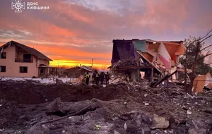 В течение недели Россия применила более 1,3 тыс. дронов, более 1,4 тыс. управляемых авиационных бомб и 96 ракет разных типов