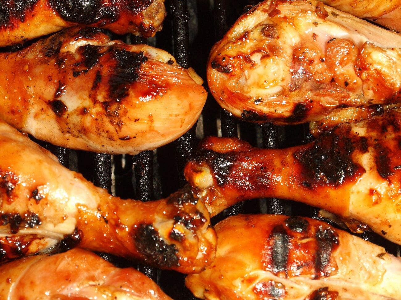 Для рецепта вам понадобятся шесть куриных голеней