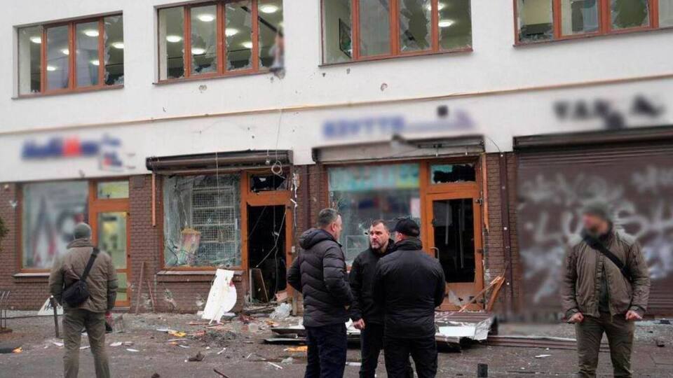 Клименко проинформировал, что видео с камер наблюдения помогли оперативно отработать маршрут вероятного взрывника