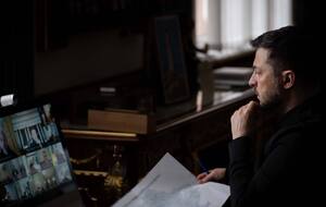 Зеленський провів селектор щодо ситуації в регіонах після нічного удару російських ракет і дронів