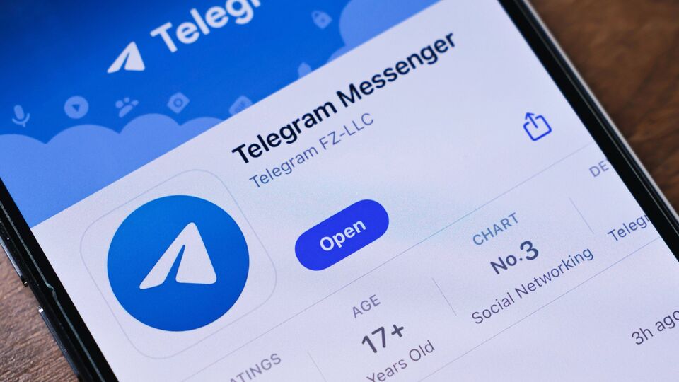 Исполнителей теракта во Львове завербовали через Telegram, заявлял Зеленский