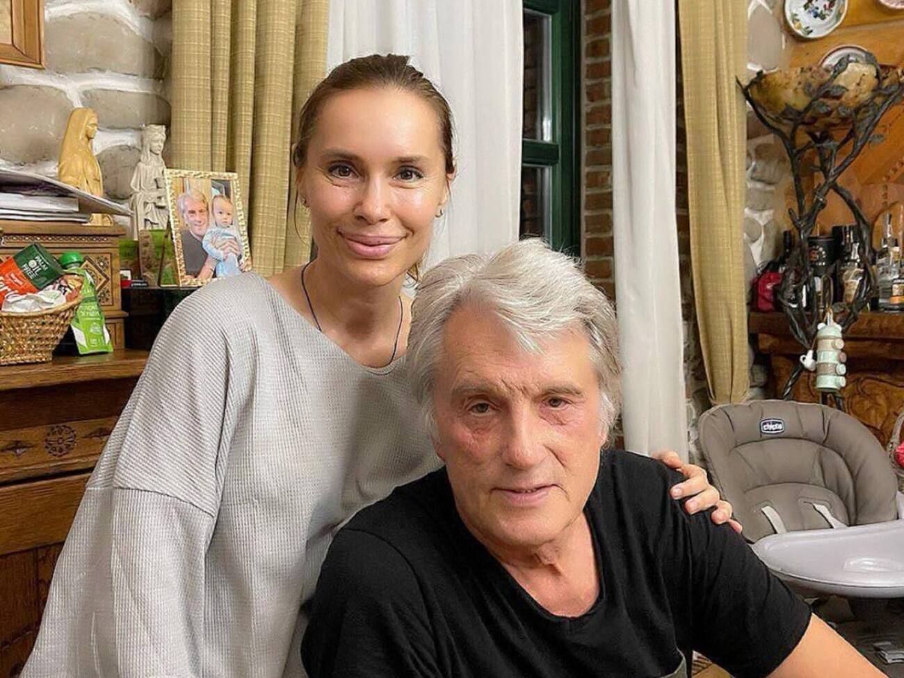 Виталина Ющенко: Дорогой папа, поздравляю вас с днем ​​рождения! ​