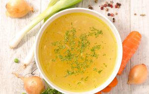 Бульйон має бути прозорим