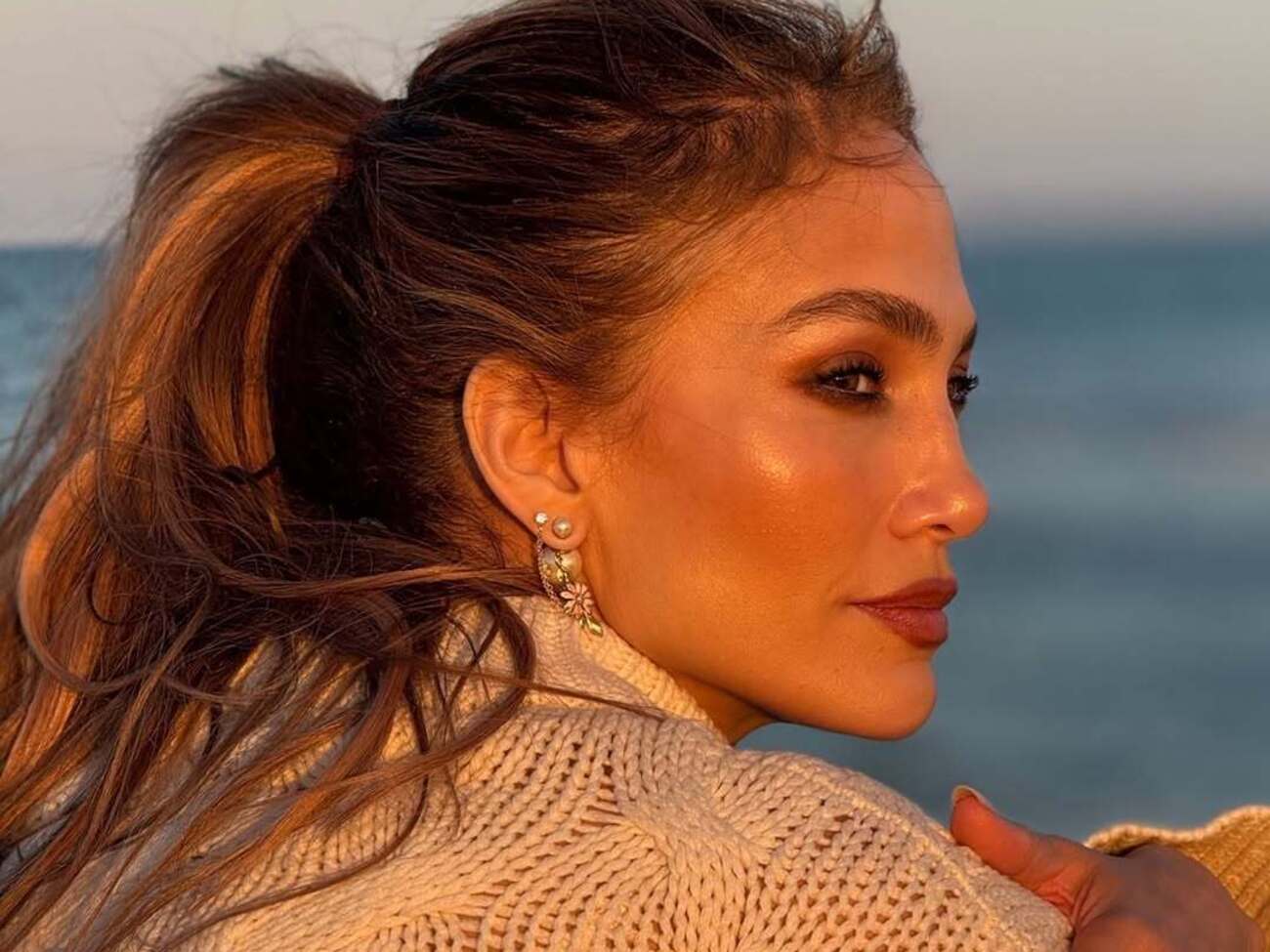 Лопес: Із 18-річчям, мої чудові близнюки!