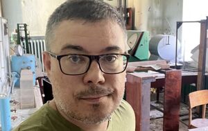 Симоньян показала хату, где жила с крысами и нужником на улице. Детство прошло, крысой стала сама Марго