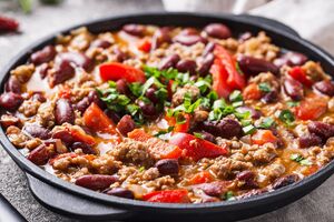 Для блюда понадобятся помидоры в собственном соку