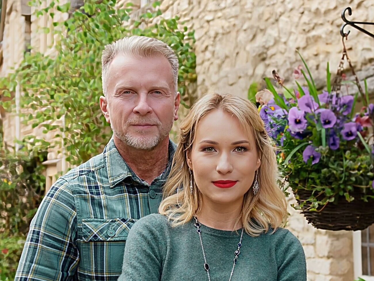 Жена Мухарского: Свобода одного человека до сих пор вызывает тревогу у тех, кто привык жить по общему шаблону