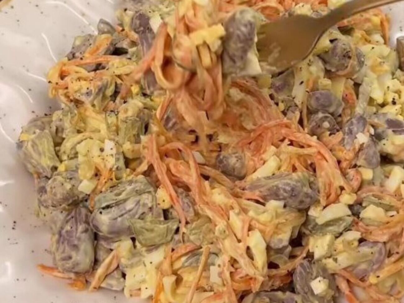 Для блюда возьмите 800 г сердечек