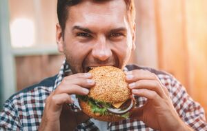 Бургер получится удивительно сочным