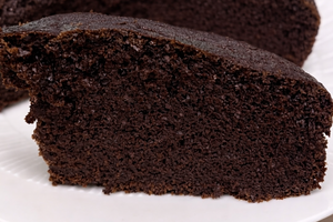 Crazy Cake обязательно должен отдохнуть после выпечки в течение часа