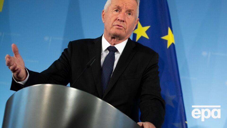 По информации источника СМИ, состояние Ягланда тяжелое, однако место его лечения не раскрывают