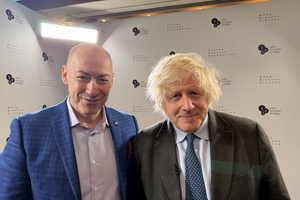 Країни Європи й далі платять Росії за газ і нафту, наголосив Джонсон