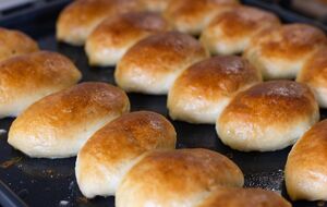 Тісту перед запіканням потрібно дати час піднятися